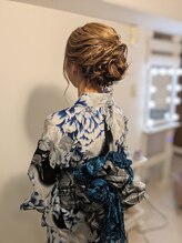 アイリー(eyeliy)/着付け、ヘアセット¥3.000-