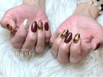 アンガット(angot.)/大人べっ甲ネイル