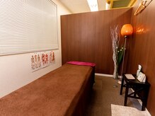 カイロプラクティック 美容整体院 アクアバランス大阪/院内＃カイロプラクティック