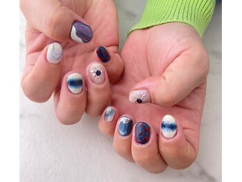 ファースト 博多バスターミナル店(FIRST)/