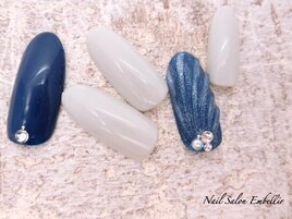 (1579)シンプル鱗ネイル