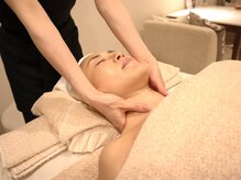 インディバベルフェム(INDIBA Belle Femme)/デコルテマッサージ■疲労解消