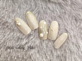 4月定額デザイン￥7,700