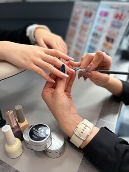 クラーヴォ 本店(Cravo)の写真/おすすめハンドケアコース（形成、甘皮処理、艶出し）5300円/パラフィンパック付ハンドケアコース7700円