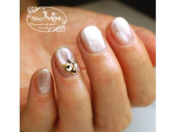 ジュジュ(Juju)/マグネットネイルオフィスネイル