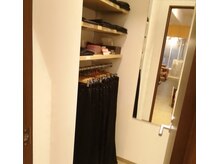 カラダファクトリー 二子玉川店/ 更衣室/お着替えございます