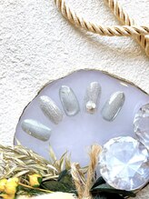 ネイルソファ 木津(nail sofa)/【井口】シルバーマグ