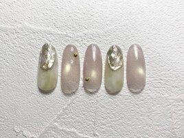 ニュアンスネイル　綺麗め