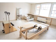 しおりピラティス(SHIORI PILATES)