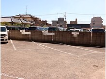 リリメリア(Lilimellia)/駐車場