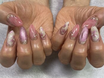 ネイル ビューティーマジック 葛西本店の写真/深爪やそり爪などのお悩みも速攻解決◎短い爪でフォームが付けられないと断られた方も応相談!1本から対応◎