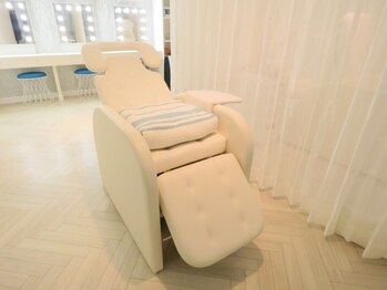 アカアカ(Beauty Salon aka'aka)/リクライニングチェアー