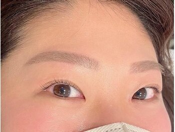 ネイルアイサロンアンドスクール リッカ(Lycka)/眉毛/アイブロウ/ナチュラル