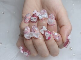 ゴテゴテキティラーネイル♪