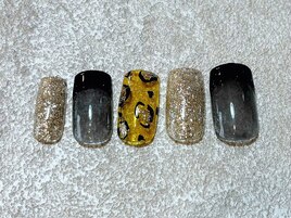 レオパードネイル