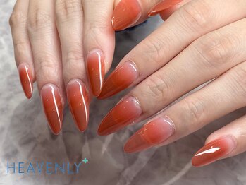 ヘブンリープラス＋ Luz湘南辻堂店/長さ出し グラデーション チップ