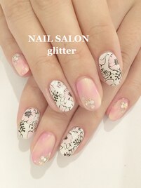 手描きお花ネイル