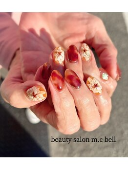エムシーベル(m.c bell)/