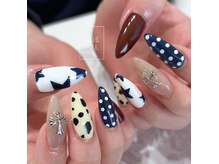 フリーデザイン+有料パーツ