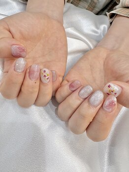 トータルサロン ファイブ(five)/押し花ネイル