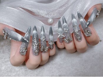 スノーネイルサロン 新宿店(Snow nail salon)の写真/カラー1000色以上用意☆今人気のマグネットネイルもご用意♪豊富なデザインはフォトギャラをチェック☆