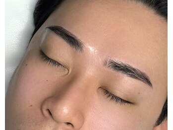 サリナスネイル(SARINASNAIL)/メンズアイブロウ