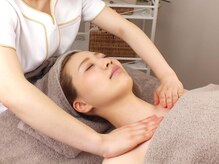 ララ(LALA)/フェイシャルはアロマリンパ付
