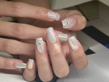 アース コアフュールボーテ 熊谷店(EARTH coiffure beaute)/ぷっくりリボンネイル　8900円