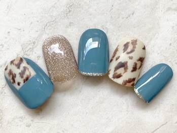 コーラルワン(CORAL ONE)/アニマル柄ネイル