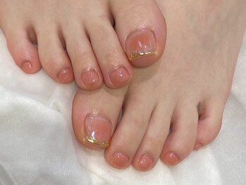 ネイルアバンス 鳳店(Nail AVANCE.)の写真/乾燥が気になる方に！気になるかかとのガサガサもお任せ♪足裏の角質ケアで足のお悩みを改善！