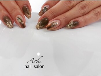 アーク(Ark.)/120分やり放題 10000円☆