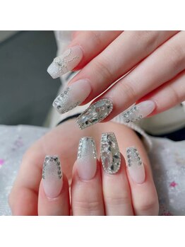 クイーンズビューティーサロン 新宿本店(Queen's beauty salon)/チップ長さだしやり放題