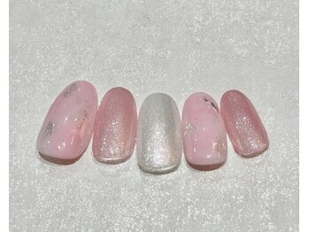 ネイルサロン ロゼプリュム/いちごみるく