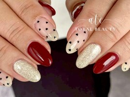 ハートホロネイル