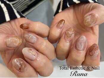 ルーナ(Runa)の写真/【ワンカラー・ラメグラ・ラメ全体¥3630】パラジェル変更+¥1100★シンプルで上品なデザインが大人気♪