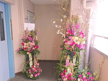ユリシード 大阪分院(Ulyseeed)/毎月生花が飾られます