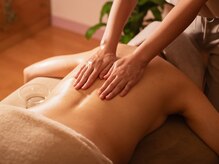 モア(MORE)/オイルリンパトリートメント