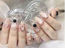 ヘレネ(Helene)/ドットネイル