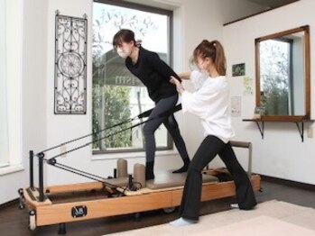 ルート バイ リズム(lab. root by r-ism)の写真/マシンピラティス初心者の方、運動が苦手な方にもおすすめ◎各々のお悩みに合わせたメニューをご提案！