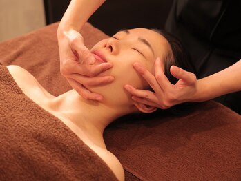 ケイ(Kei)の写真/お肌のツヤが変わると印象が変わる