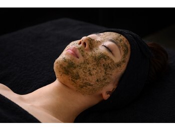 侘寂(wabisabi)の写真/【毛穴ケア、肌のざらつき改善したい方へ】大人の肌悩みに寄り添うハーブピーリングで、なめらかな素肌へ