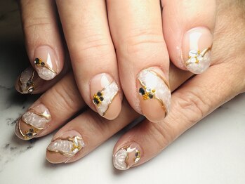 リナネイル(Rina nail)/