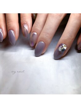 アイビーネイル(ivy-nail)/ニュアンス×Vカットストーン♪