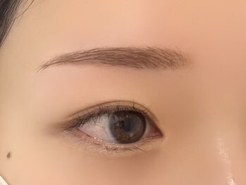 ルルバイアズール 草加店(LULU by azule)/毛流れを変えて優しい眉へ!!
