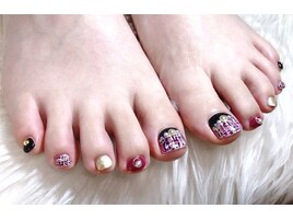 ツィードネイル