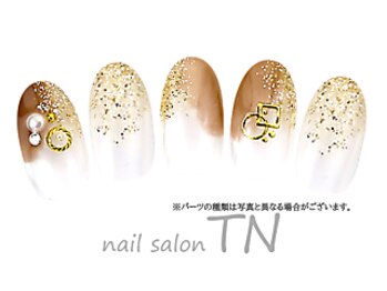 ティーエヌ TSUTAYA八戸ニュータウン店/10月☆定額5900円コース