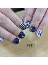 エディットワンバイユウリ(EDIT1 by youri)/ショートネイルも可愛くします！