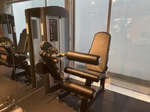 ジムニキサロン(GYM Niki Salon)/美脚のトレーニングマシン1！