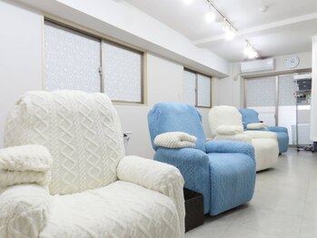 リモア 蒲田店(Re more)/清潔感のある店内