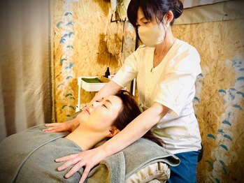 カフネ1329の写真/頭痛や目の奥の痛み…その原因は「首肩」の緊張かもしれません。お悩みの根本改善で心身ともにスッキリ♪